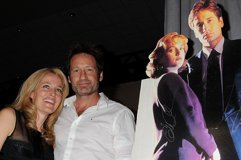 david-duchovny-gillian-anderson-san-diego-18–07–2013-small.png