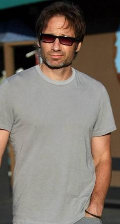 david_duchovny_tea_malibu_11_07_2009.jpg