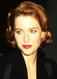 gillian-anderson-1990s-003-small.jpg