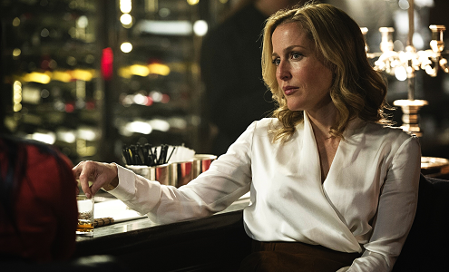 gillian-anderson-the-fall-season-02-smll.png