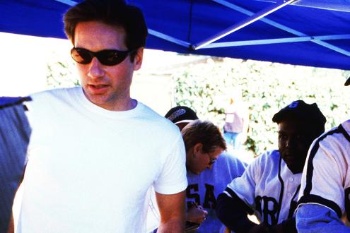 xfiles-the-unnatural-david-duchovny-003-small.jpg